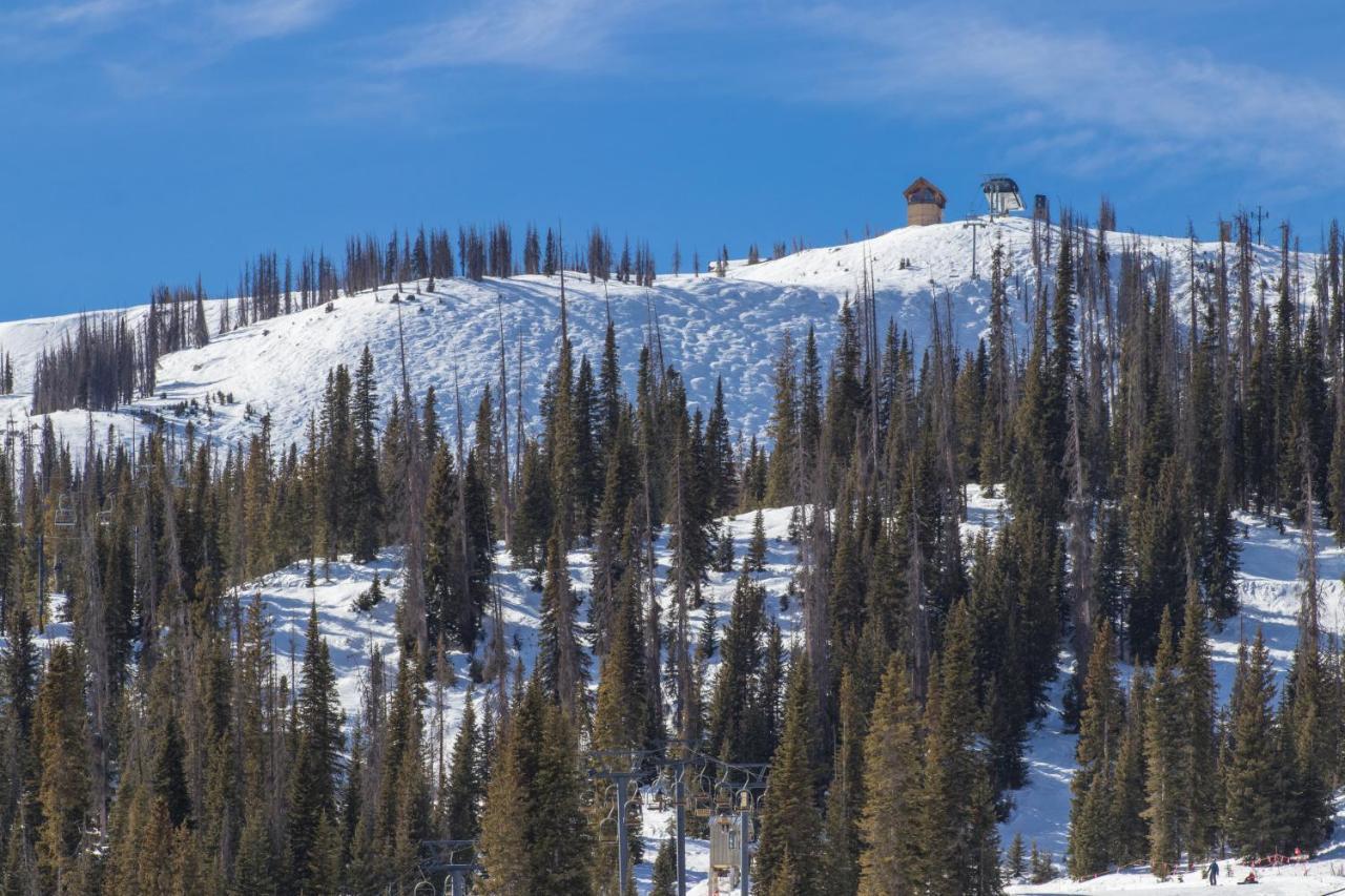 فيلا باغوسا سبرينغزفي Whispering Pines المظهر الخارجي الصورة